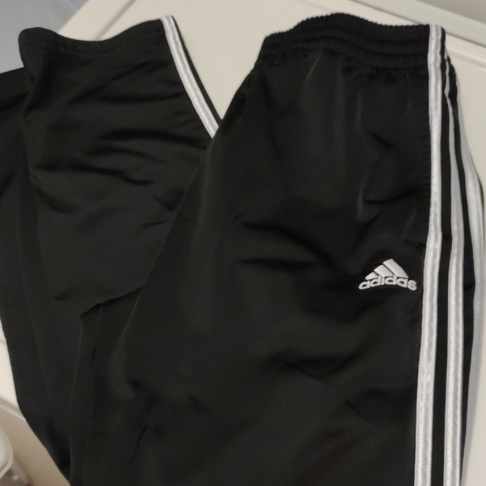 Adidas Black Sweatpants with Iconic Stripes Boys 14/16+